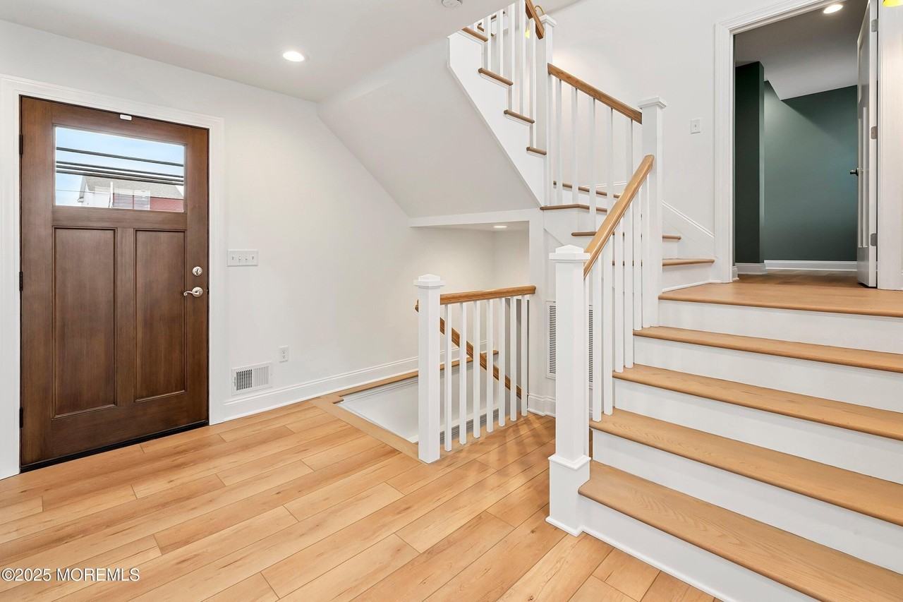 543 Brielle Rd - Photo 7 of 36