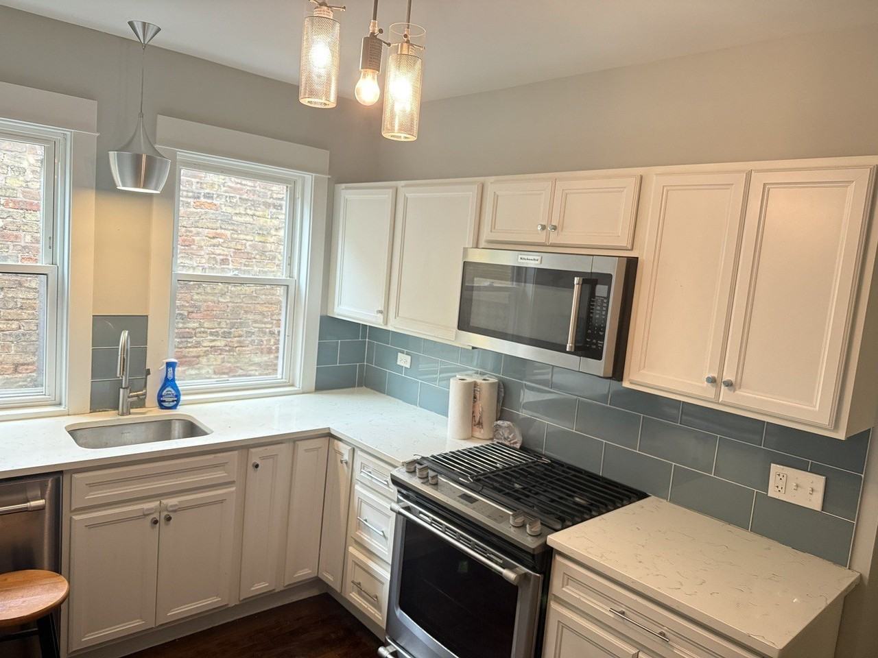 202 N Marion St #2 - Photo 3 of 12