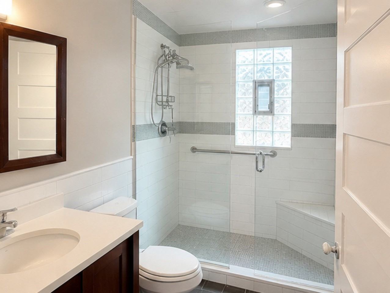 202 N Marion St #2 - Photo 6 of 12
