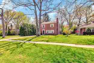 745 Greenview Pl - Photo 1 of 1