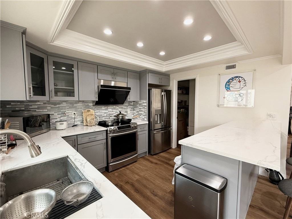 4079 Avenida Sevilla - Photo 5 of 19
