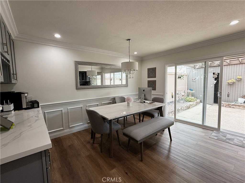 4079 Avenida Sevilla - Photo 7 of 19
