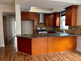 featured image of 1020 S San Marino Way