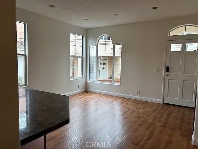1020 S San Marino Way - Photo 7 of 36