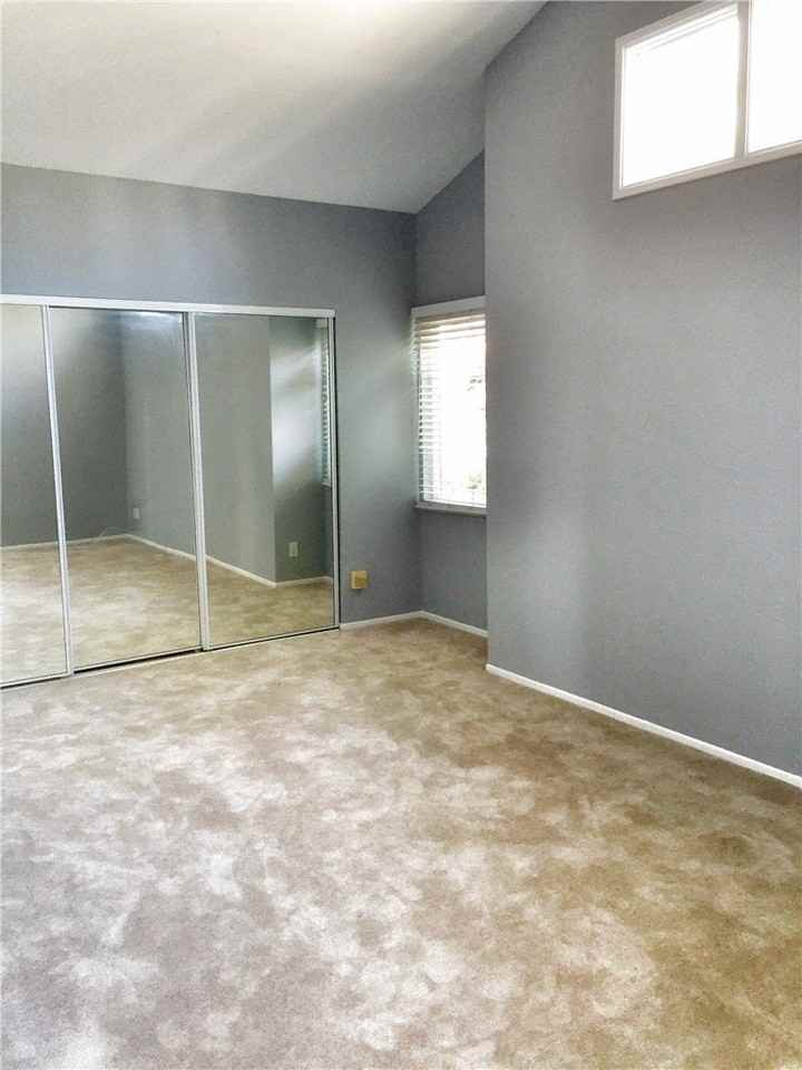 211 Palmer St #1-2 - Photo 6 of 17