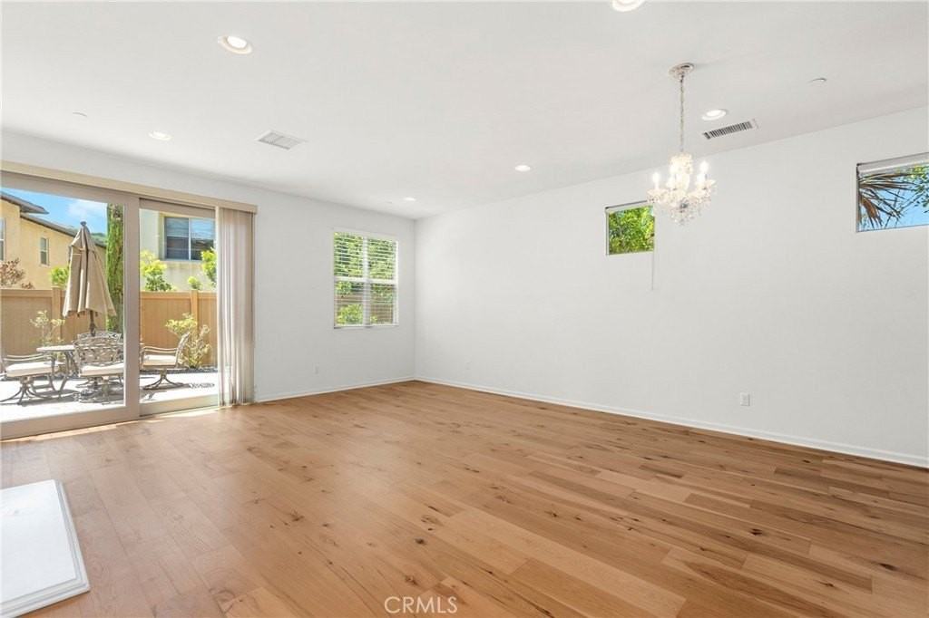 28277 Via Del Mar - Photo 3 of 30