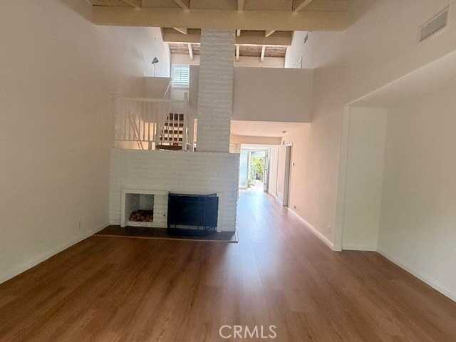 6 Coral Tree Ln - Photo 3 of 14