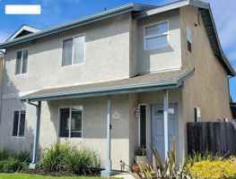 featured image of 1093 Belridge St