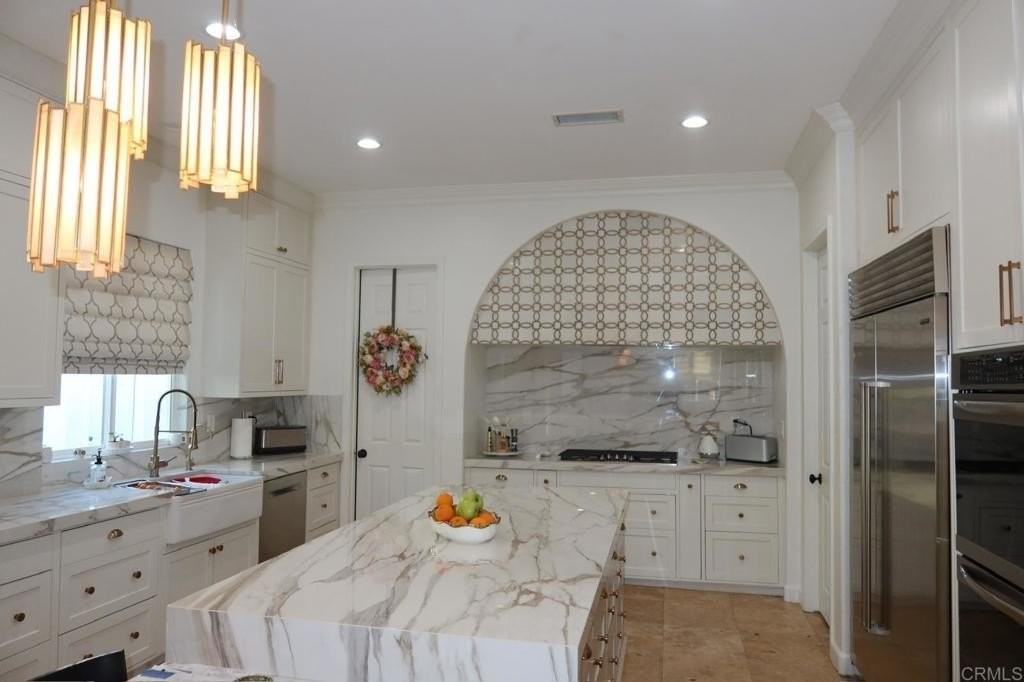 2839 Aspen Glen Ct - Photo 2 of 18