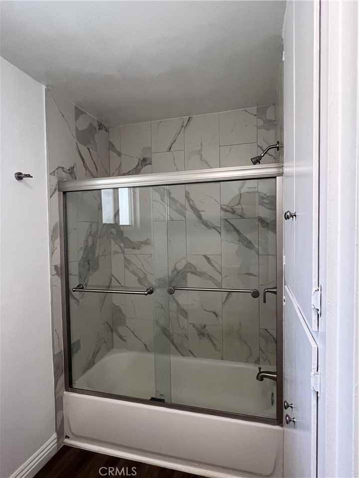 219 N Irena Ave #2 - Photo 4 of 7