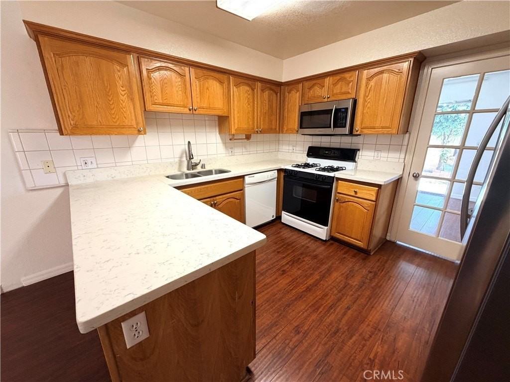 16133 S Vermont Ave #2 - Photo 3 of 24