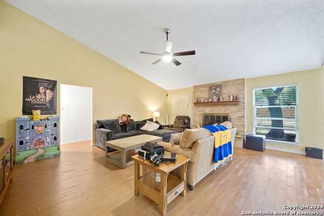 2826 Peppermill Run St - Photo 3 of 12