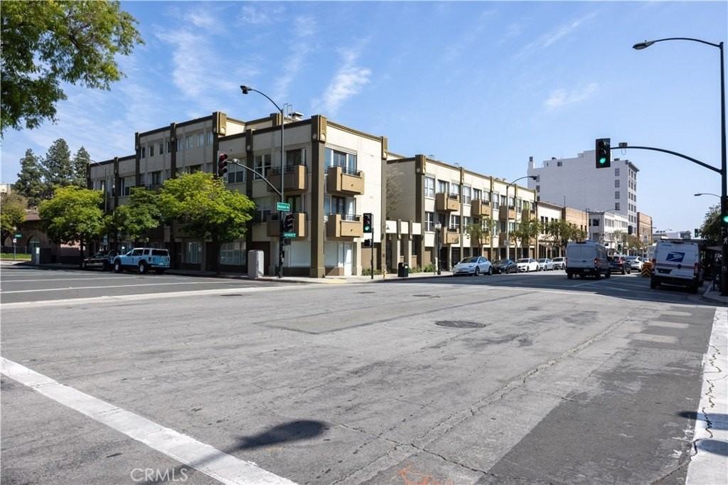 80 N Raymond Ave #106