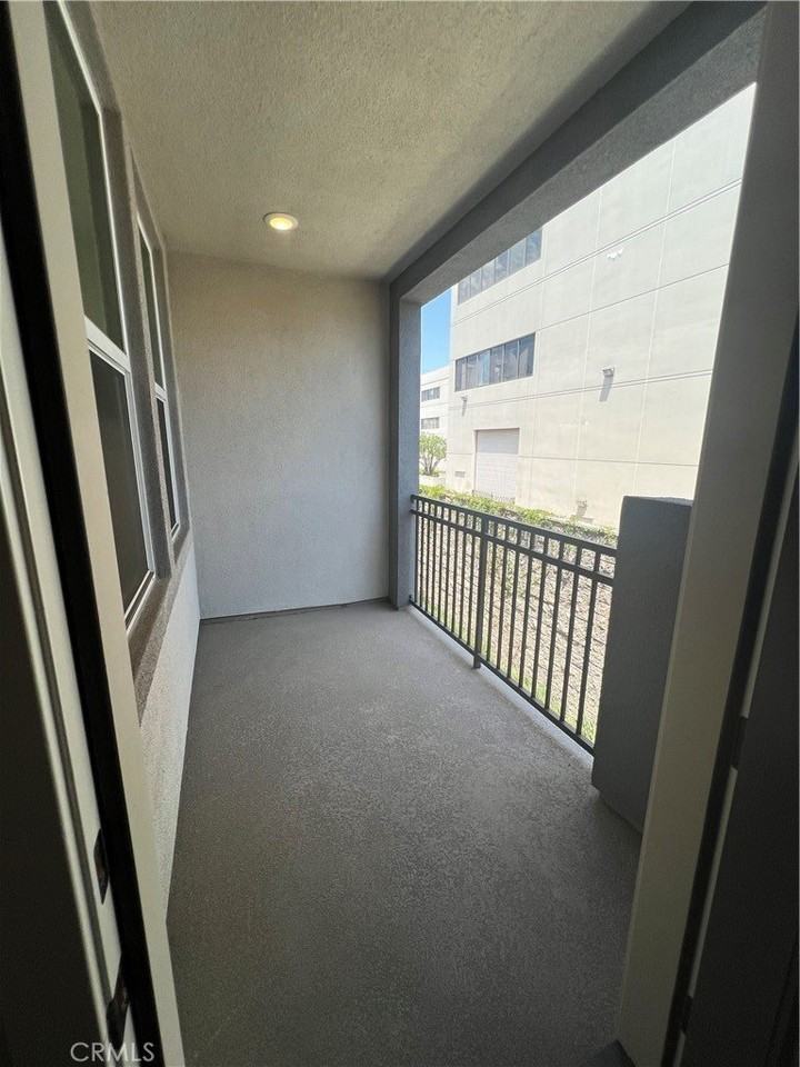 7358 Parker Ln - Photo 7 of 37