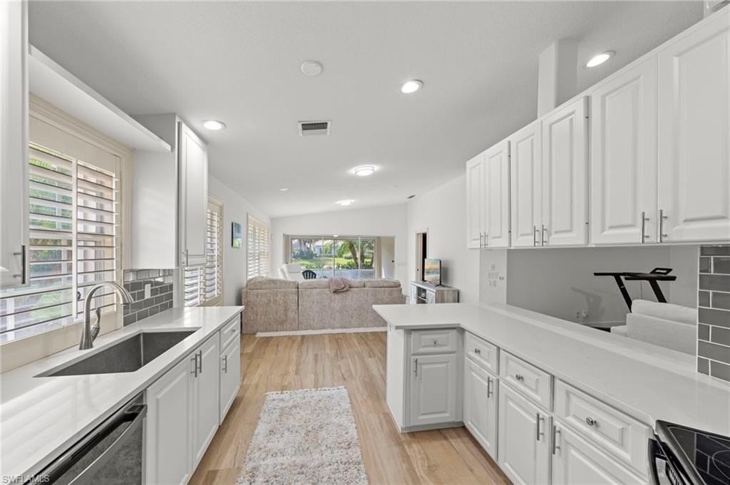4748 San Carlo Ct - Photo 4 of 45