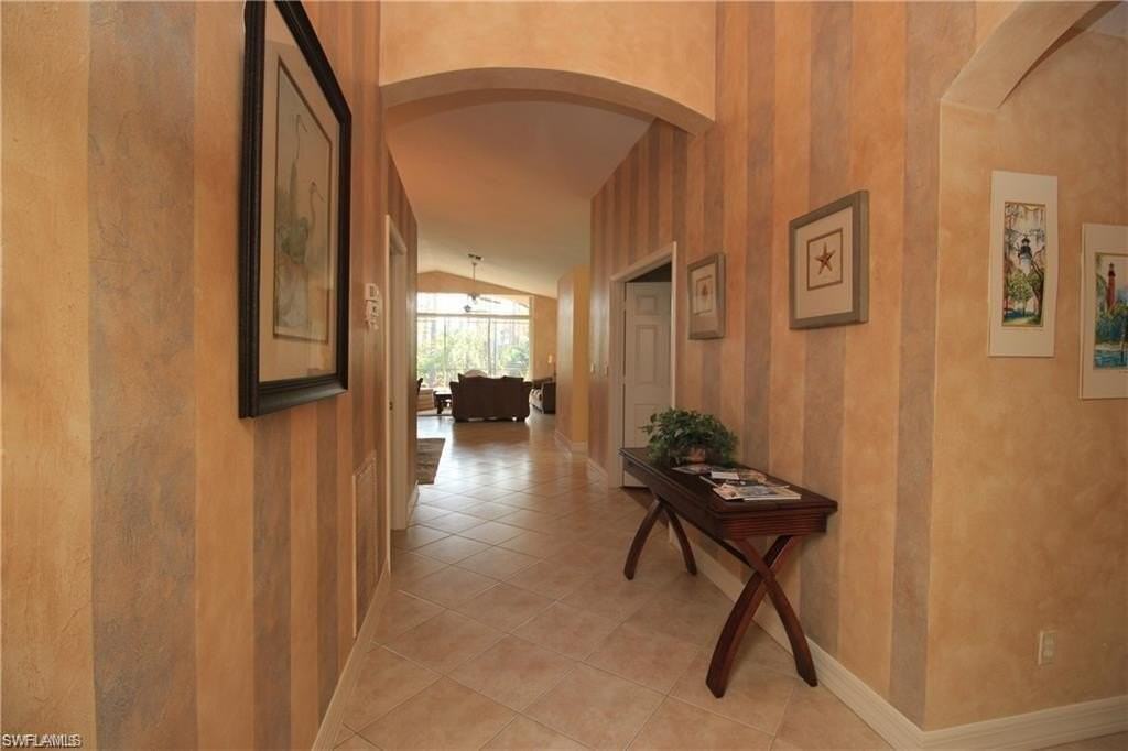 2322 Butterfly Palm Dr - Photo 2 of 32