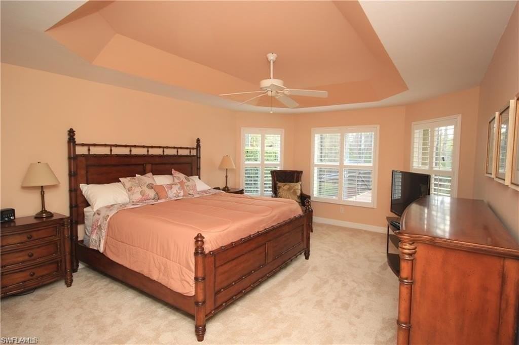 2322 Butterfly Palm Dr - Photo 4 of 32