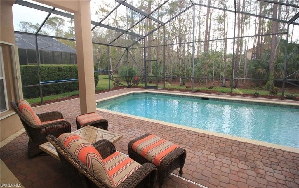 2322 Butterfly Palm Dr - Photo 5 of 32