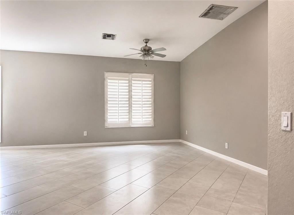 2541 55th Ter Sw - Photo 3 of 6