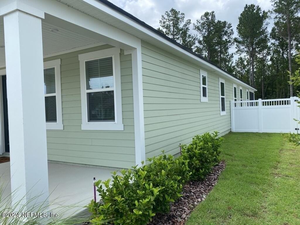 172 Sawgrass Dr - Photo 3 of 40