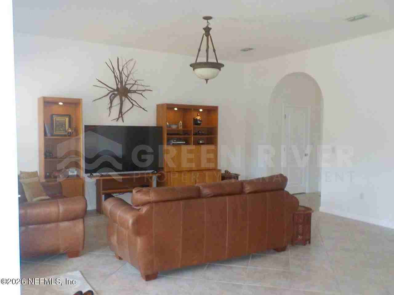 1761 Oak Grove Dr S - Photo 6 of 50