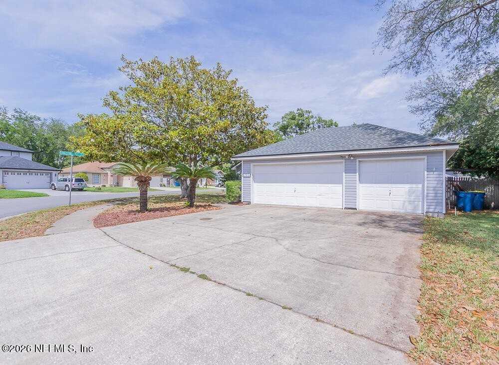 12028 Cobblestone Forest Cir N