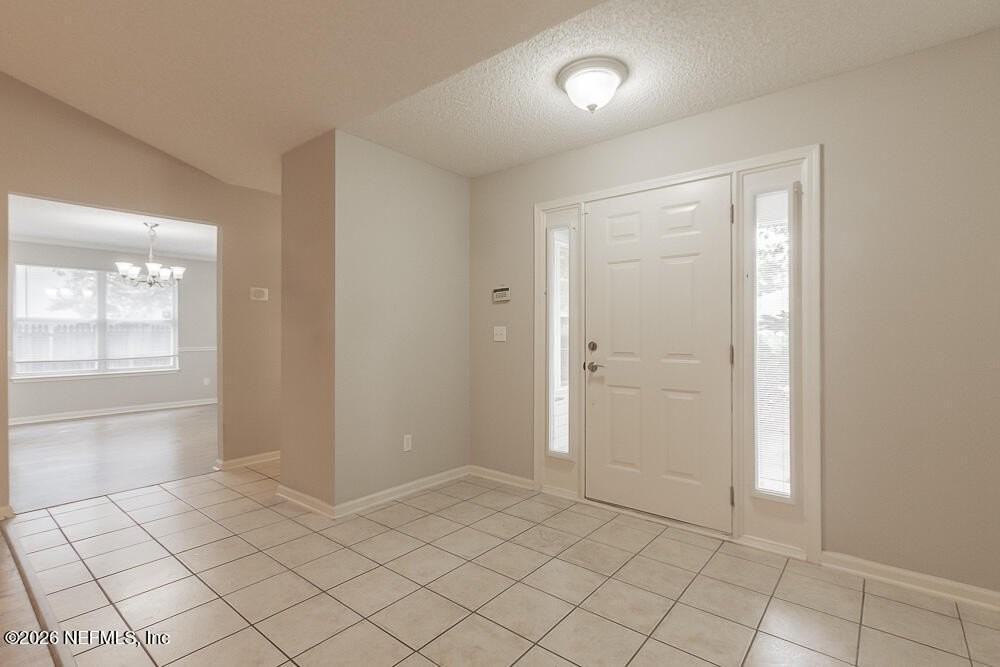 12028 Cobblestone Forest Cir N - Photo 5 of 46