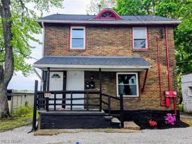 958 E Wilbeth Rd #LOWER - Photo 1 of 1