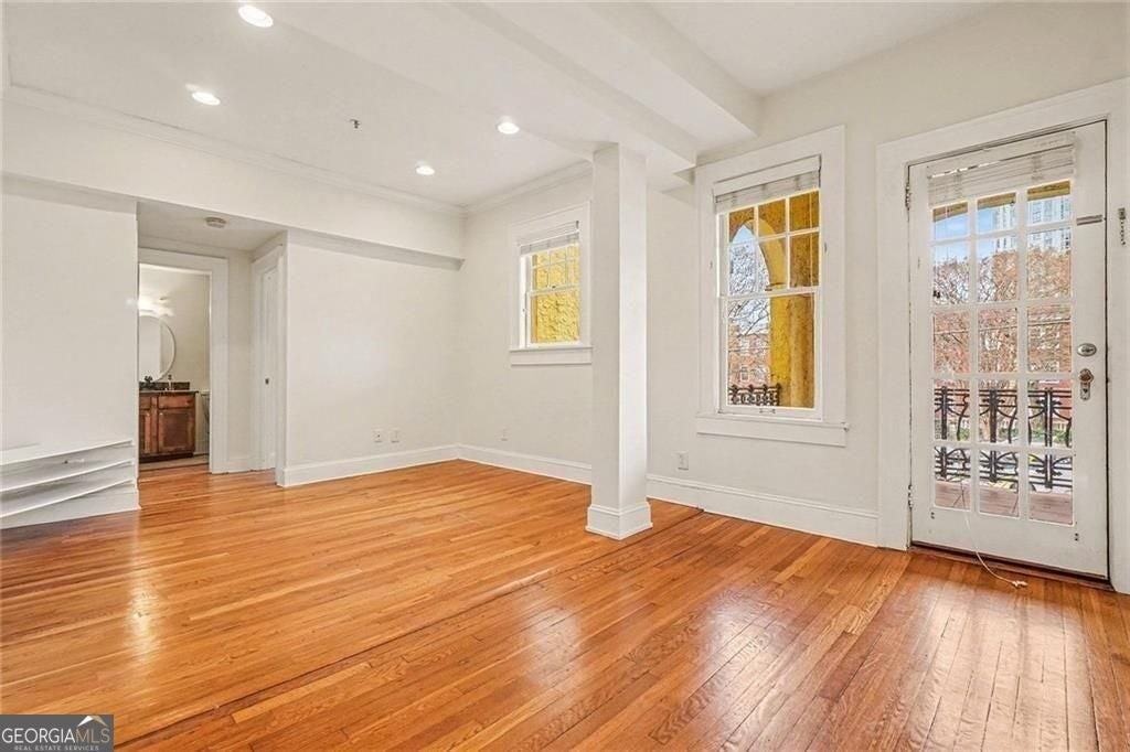 2855 Peachtree Rd Ne - Photo 6 of 19