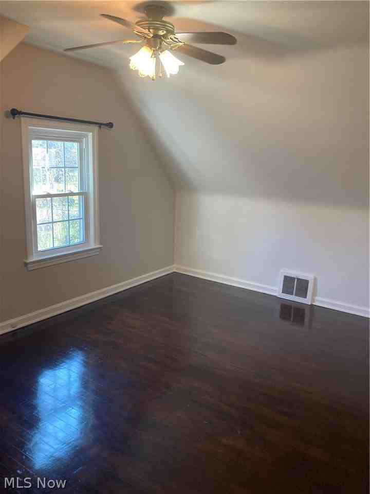 7101 Liberty Rd - Photo 2 of 13