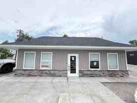 668 Hulman St - Photo 1 of 1