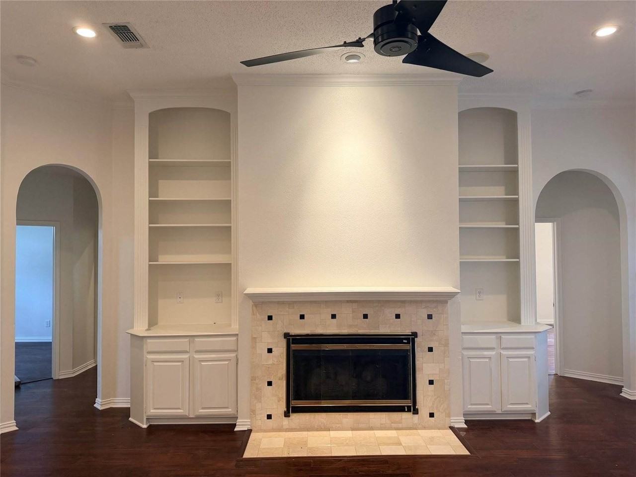 2220 Sky Harbor Dr - Photo 4 of 16
