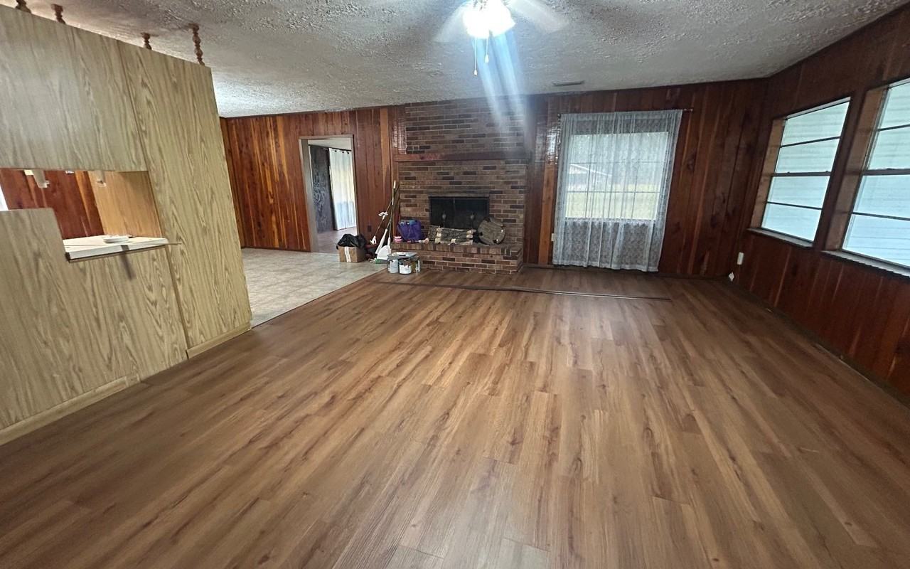 795 Ne 799th St - Photo 3 of 11