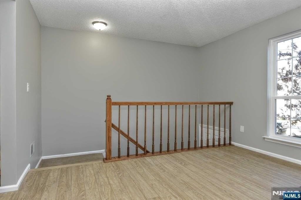 501 Quince Ct - Photo 4 of 20