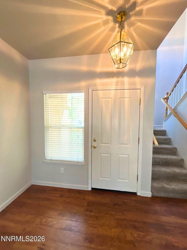 2521 Napoli Dr - Photo 4 of 9