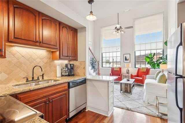 920 Poeyfarre St #343 - Photo 5 of 25