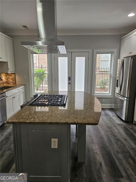 660 Forest Hills Dr - Photo 4 of 20