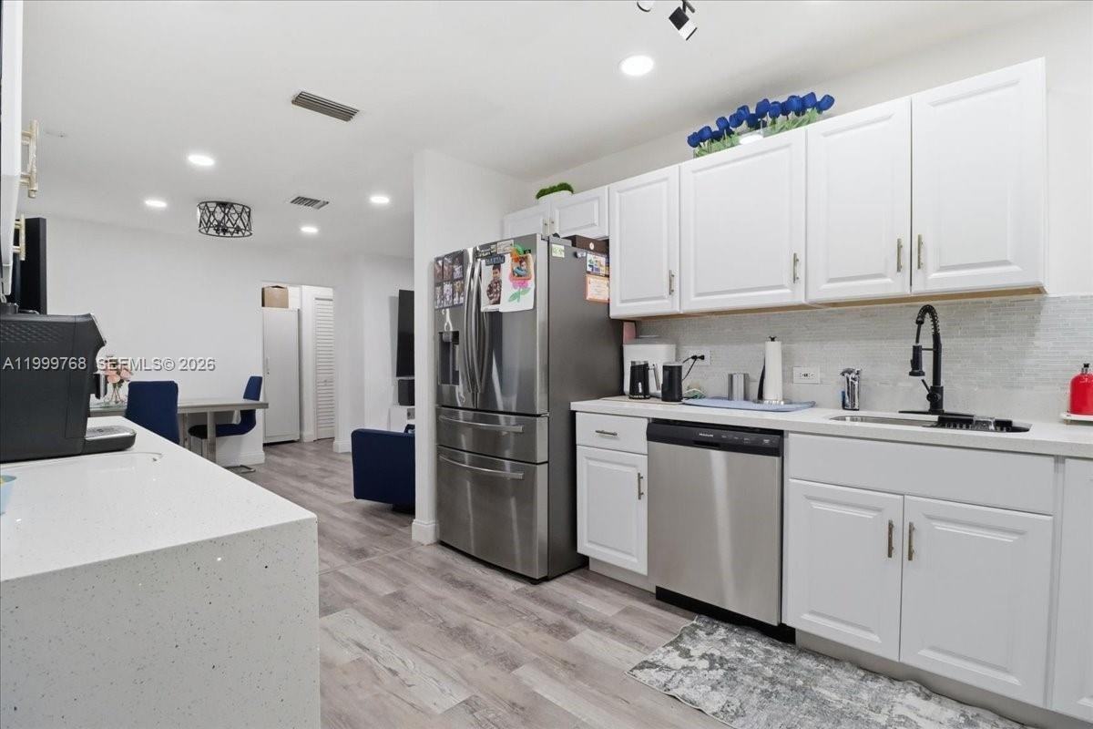 7551 Polk St