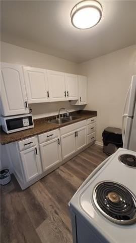 1418 Behrman Ave - Photo 3 of 10