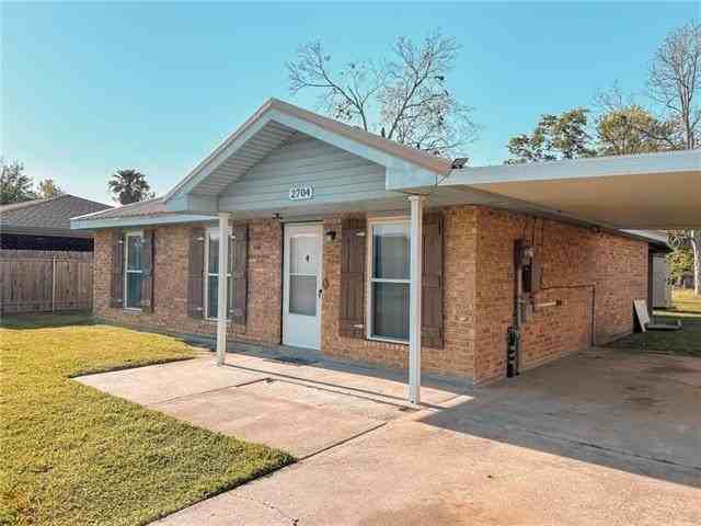 2704 Sieglinde Ct - Photo 2 of 19