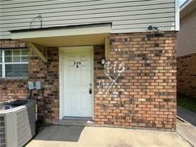 320 W Liberaux St #B - Photo 1 of 1