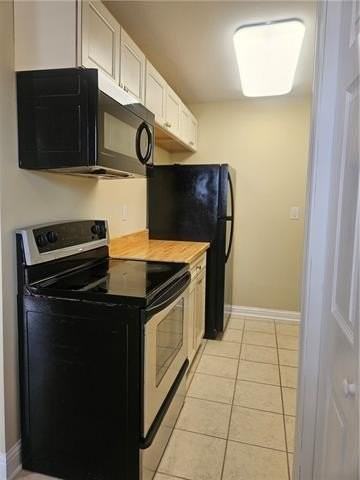 1815 Western Avenue Ext #7 - Photo 4 of 11