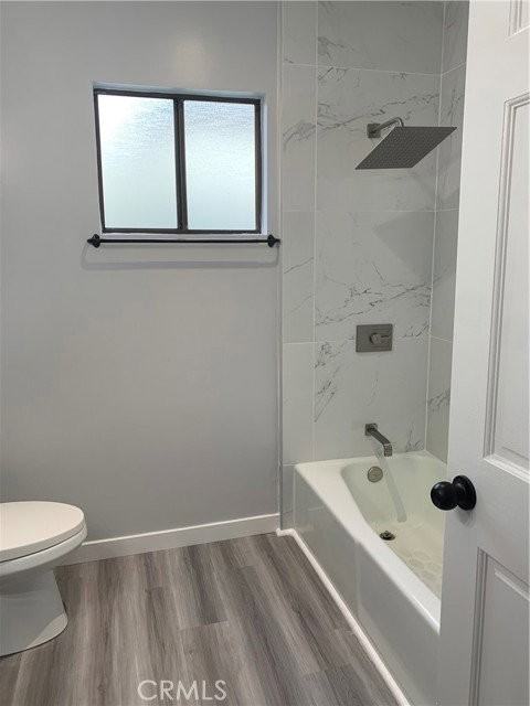 321 30th St - Photo 5 of 7