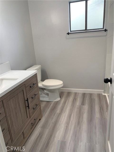 321 30th St - Photo 6 of 7
