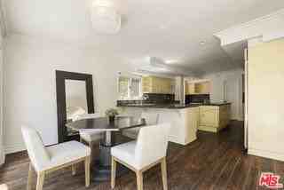 512 N Palm Dr - Photo 7 of 8