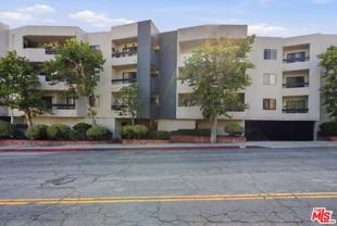 1037 N Vista St #206 - Photo 1 of 1