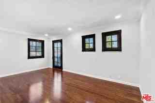 1118 Cardiff Ave #7 - Photo 5 of 8