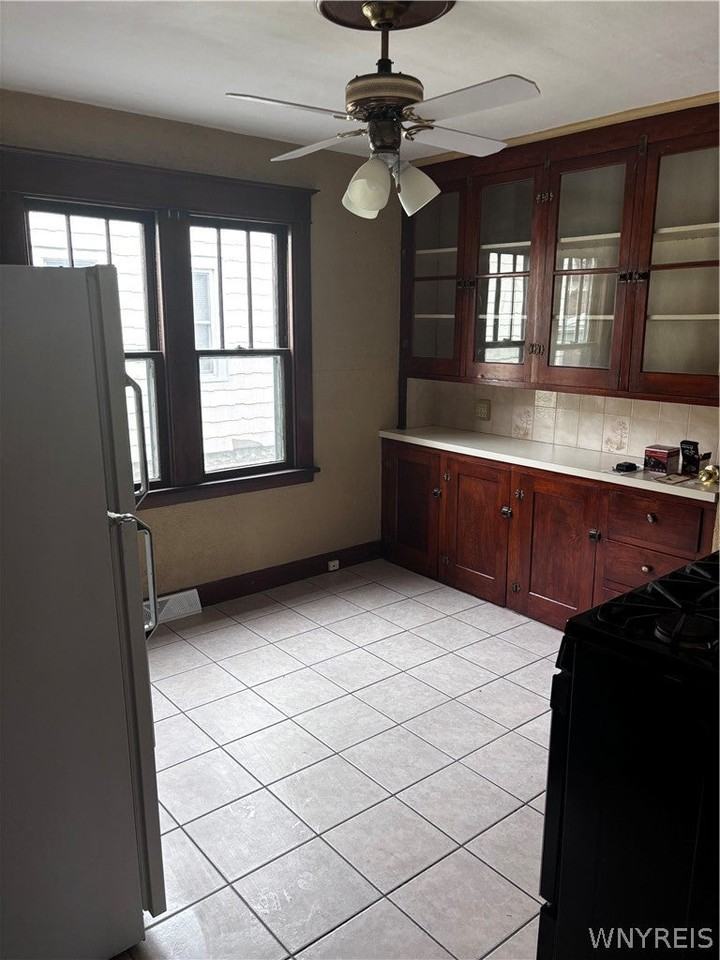 46 Kirkwood Dr - Photo 2 of 12