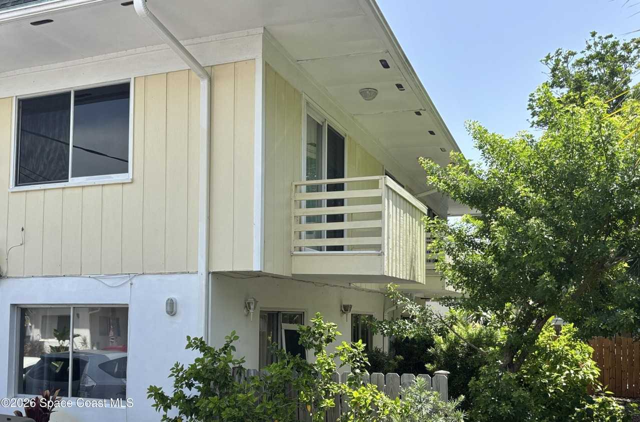 419 Ocean Ave - Photo 2 of 22