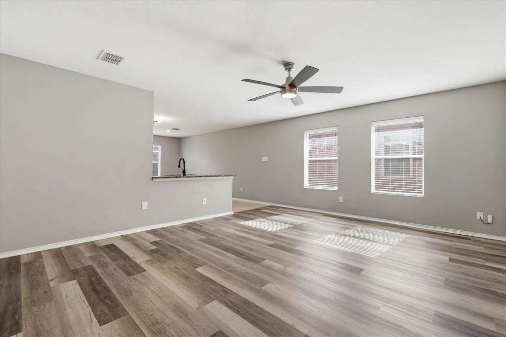 12625 Ocean Spray Dr - Photo 6 of 25